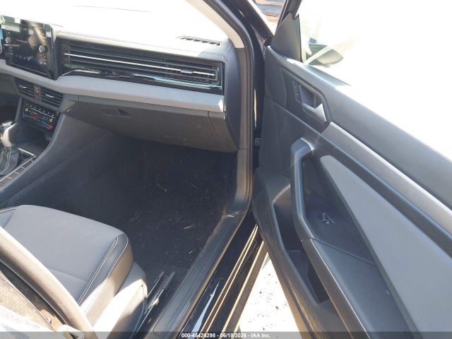 3VW7X7BU5SM011253 Volkswagen Jetta 1.5t Se