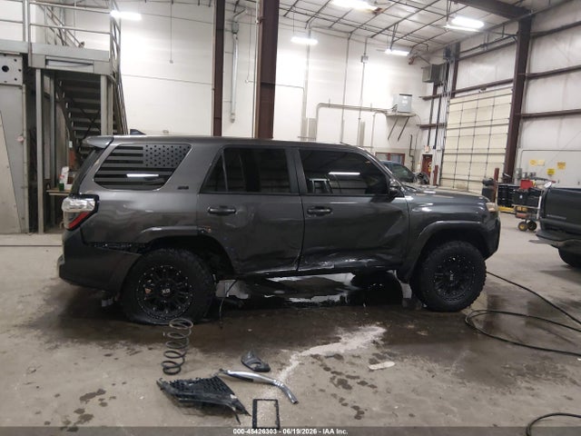 JTEBU5JR0G5332424 Toyota 4runner Sr5 Premium
