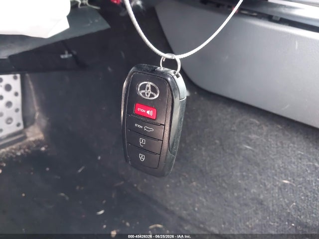 Продажа на аукционе авто 2025 Toyota Camry Se, vin: 4T1DAACK6SU005390, номер лота: 45426326