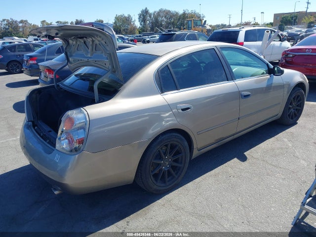 45426346 :رقم المزاد ، 1N4BL11E44C126288 vin ، 2004 Nissan Altima 3.5 Se مزاد بيع