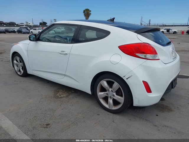 Hyundai Veloster Base W/black 2014 KMHTC6AD3EU211925 Image 3