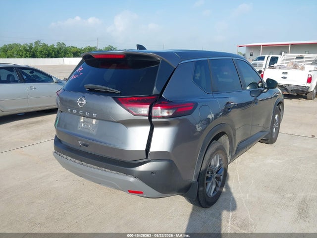 5N1BT3AA4NC672797 Nissan Rogue S Fwd