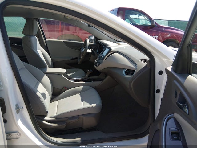 1G1ZC5ST6GF284284 Chevrolet Malibu 1fl
