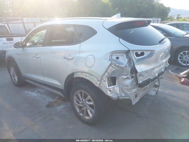Hyundai Tucson Sel Plus 2018 KM8J3CA49JU775126 Image 3