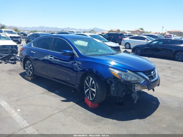 2017 1N4AL3AP2HN312883 main image