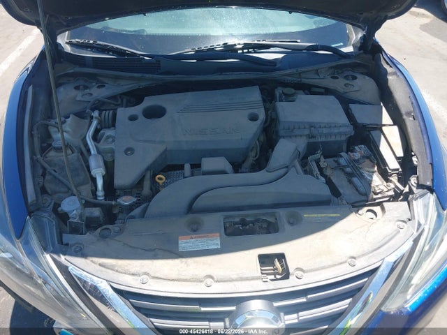 1N4AL3AP2HN312883 Nissan Altima 2.5 Sr