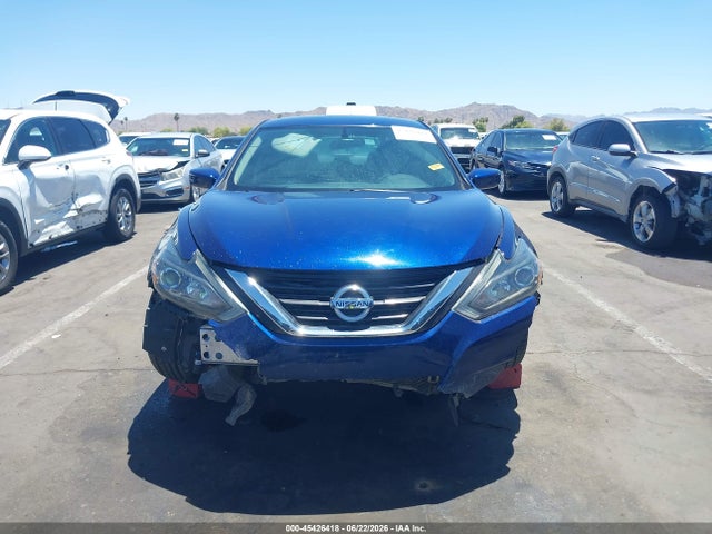 1N4AL3AP2HN312883 Nissan Altima 2.5 Sr