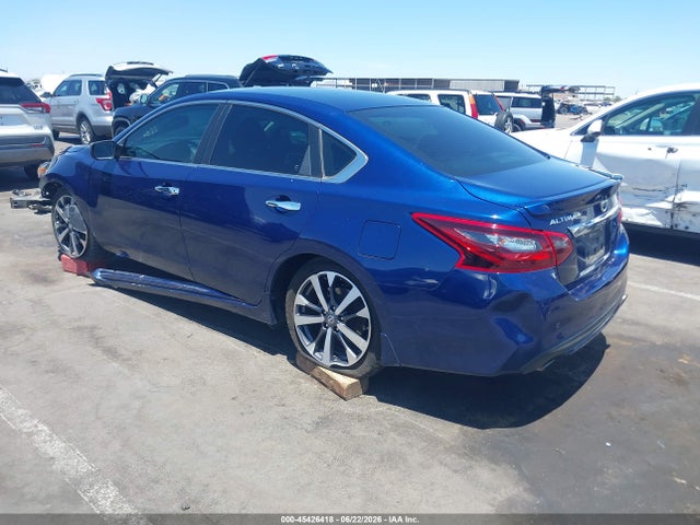 Продажа на аукционе авто 2017 Nissan Altima 2.5 Sr, vin: 1N4AL3AP2HN312883, номер лота: 45426418
