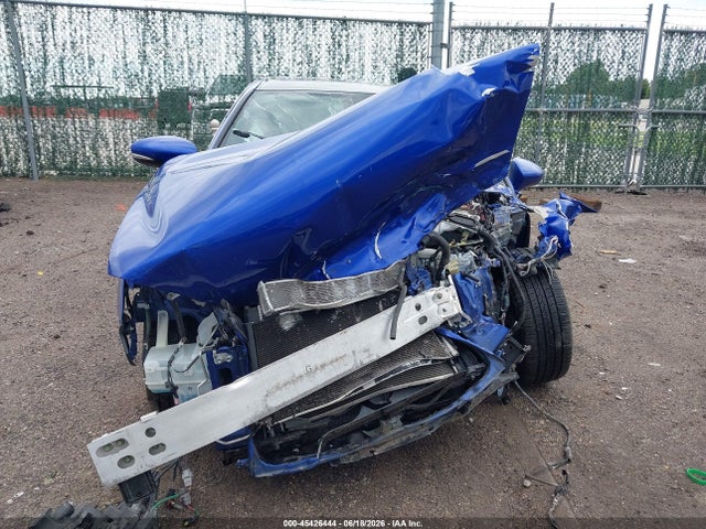 Lexus CT 200H 2014 JTHKD5BH6E2209055 Image 12