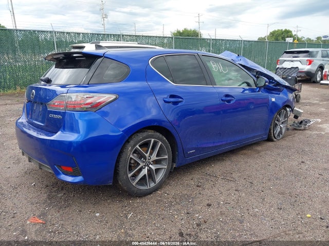 Lexus CT 200H 2014 JTHKD5BH6E2209055 Image 4