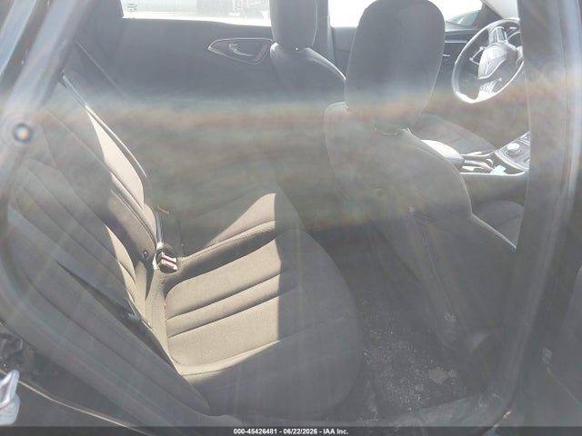 1C3CCCABXFN747160 Chrysler 200 Limited