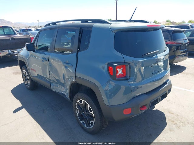 ZACCJBCBXHPG12215 Jeep Renegade Trailhawk 4x4