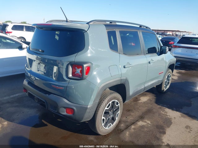 ZACCJBCBXHPG12215 Jeep Renegade Trailhawk 4x4