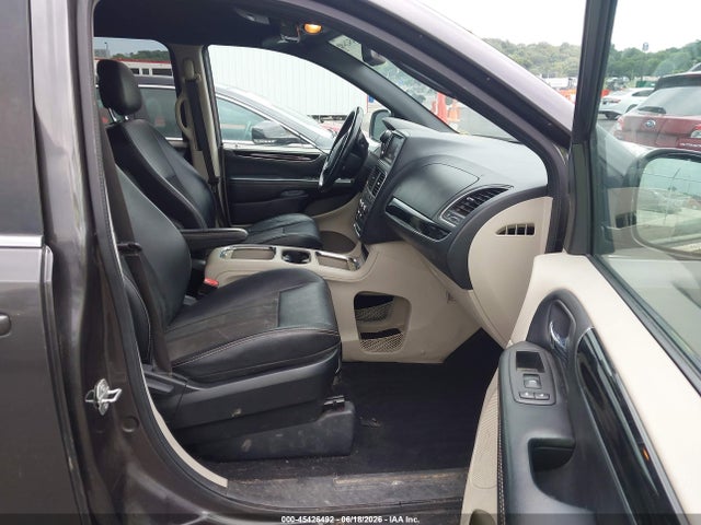 45426492 :رقم المزاد ، 2C4RDGCG0KR584101 vin ، 2019 Dodge Grand Caravan Sxt مزاد بيع