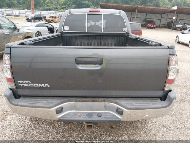 5TFMU4FN6FX029745 Toyota Tacoma Base V6