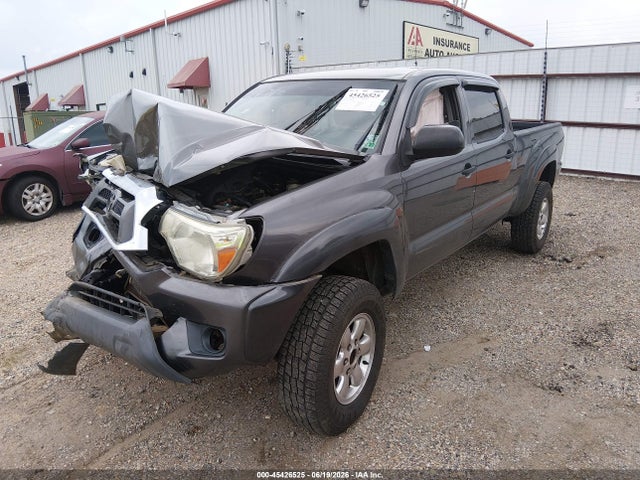 5TFMU4FN6FX029745 Toyota Tacoma Base V6