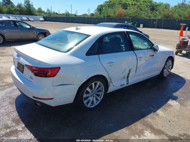 Продаж на аукціоні авто 2017 Audi A4 Premium, vin: WAUANAF48HN014567, номер лоту: 45426546