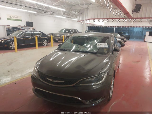 Продаж на аукціоні авто 2015 Chrysler 200 C, vin: 1C3CCCCB1FN593743, номер лоту: 45426574