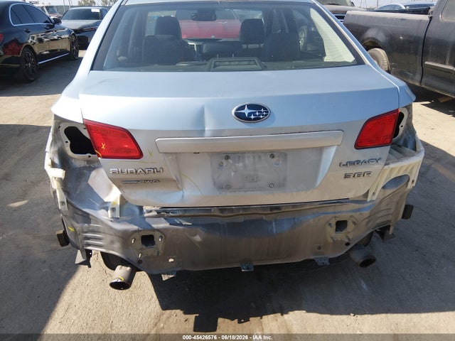 2014 Subaru Legacy 3.6r Limited მანქანა იყიდება აუქციონზე, vin: 4S3BMDM68E2002965, აუქციონის ნომერი: 45426576