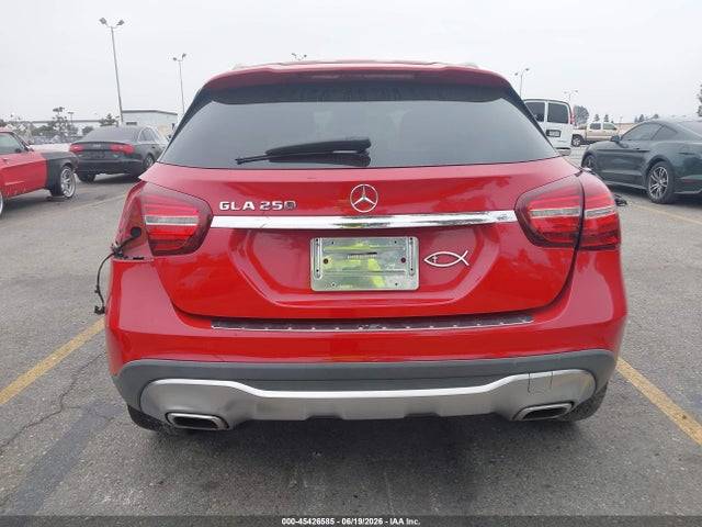 WDCTG4EB9KU019307 Mercedes-Benz GLA 250