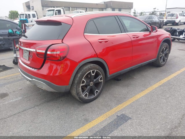 WDCTG4EB9KU019307 Mercedes-Benz GLA 250
