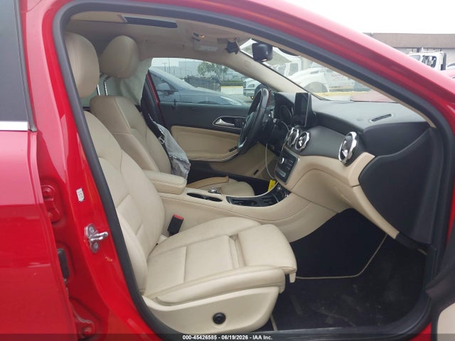 WDCTG4EB9KU019307 Mercedes-Benz GLA 250