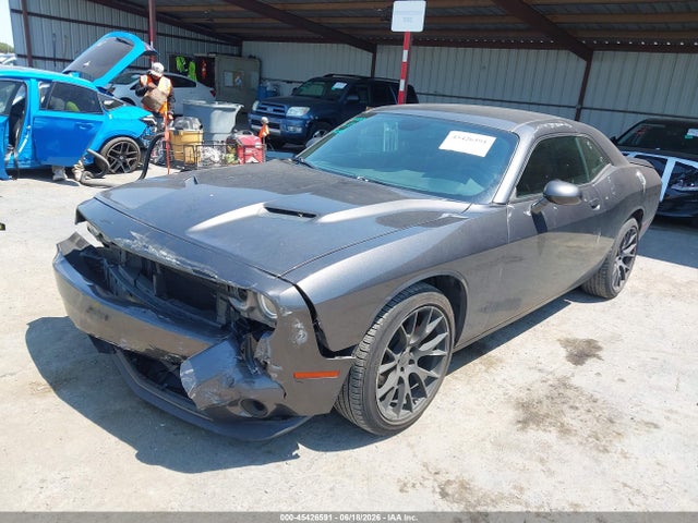 2C3CDZAG0JH209516 Dodge Challenger Sxt