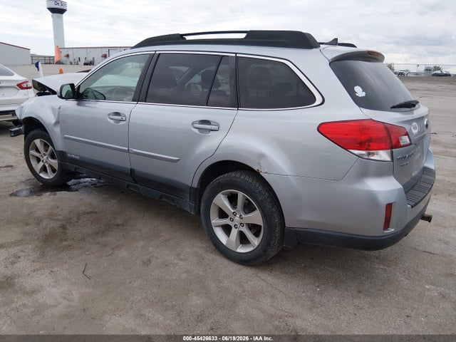 Продаж на аукціоні авто 2013 Subaru Outback 2.5i Limited, vin: 4S4BRCKCXD3221080, номер лоту: 45426633