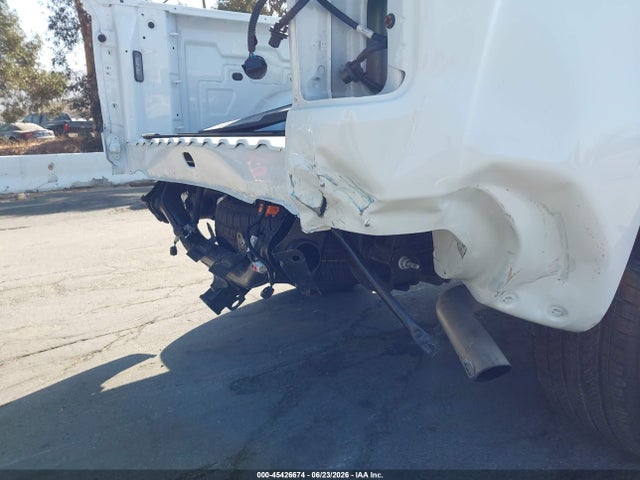 3GCPKBEK9TG194929 Chevrolet Silverado 1500 4wd Short Bed Custom