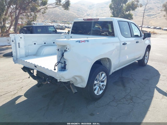 3GCPKBEK9TG194929 Chevrolet Silverado 1500 4wd Short Bed Custom