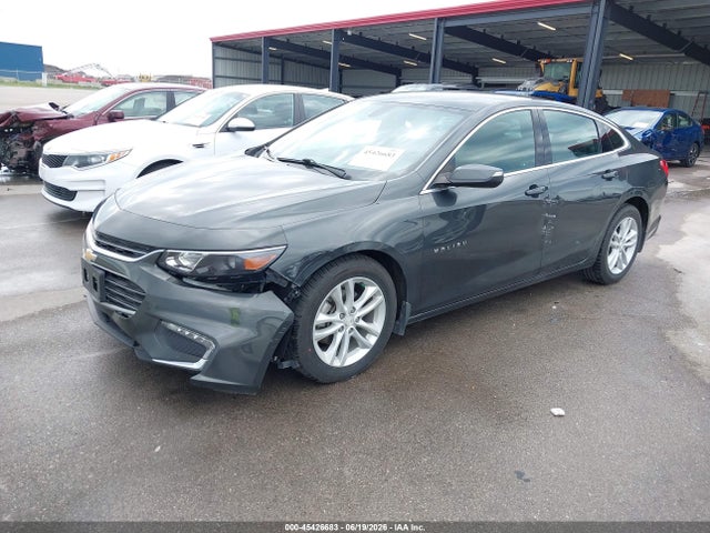 Chevrolet MALIBU LT 2018 1G1ZD5ST3JF107566 Image 2