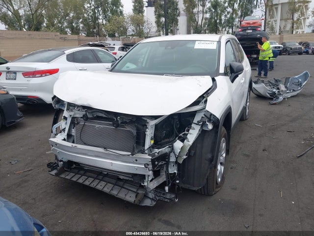 Toyota RAV4 LE 2024 2T3H1RFV5RW354368 Image 12