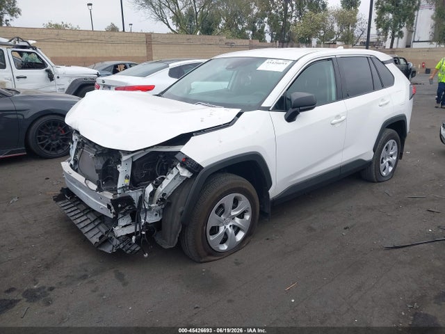 Toyota RAV4 LE 2024 2T3H1RFV5RW354368 Image 2