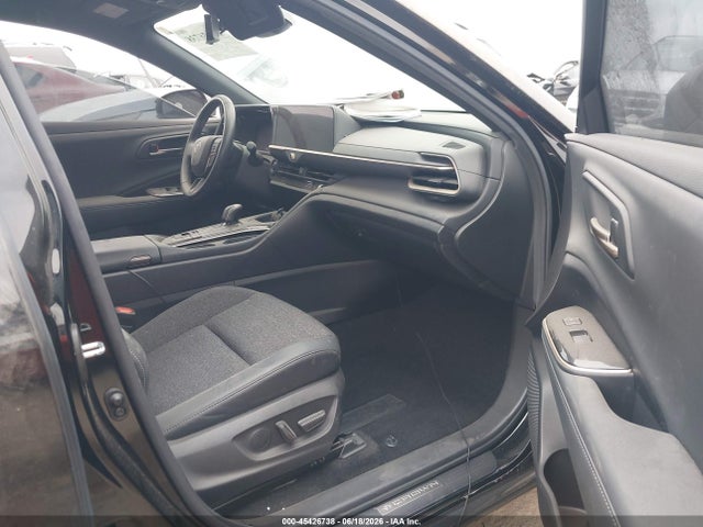 Toyota Crown Xle 2024 JTDAAAAF8R3026304 Image 5