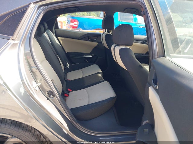 Auction sale of the 2018 Honda Civic Sport, vin: SHHFK7H49JU208710, lot number: 45426745