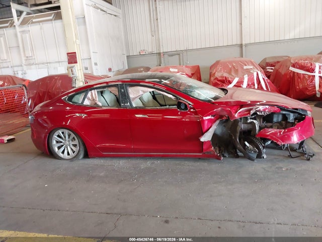 Продажа на аукционе авто 2018 Tesla Model S, vin: 5YJSA1E2XJF258387, номер лота: 45426746