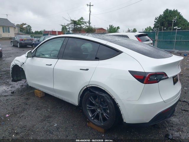 45426763 :رقم المزاد ، 7SAYGDED7RF112586 vin ، 2024 Tesla Model Y Long Range Single Motor Rear-wheel Drive/rwd مزاد بيع