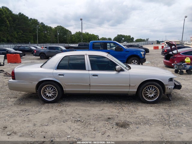 45426765 :رقم المزاد ، 2MEFM74V26X617633 vin ، 2006 Mercury Grand Marquis Gs مزاد بيع