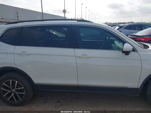 2021 Volkswagen Tiguan 2.0t Se/2.0t Se R-line Black/2.0t Sel მანქანა იყიდება აუქციონზე, vin: 3VV3B7AX8MM070880, აუქციონის ნომერი: 45426788