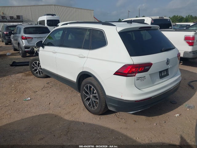 2021 Volkswagen Tiguan 2.0t Se/2.0t Se R-line Black/2.0t Sel მანქანა იყიდება აუქციონზე, vin: 3VV3B7AX8MM070880, აუქციონის ნომერი: 45426788