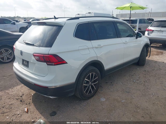 2021 Volkswagen Tiguan 2.0t Se/2.0t Se R-line Black/2.0t Sel მანქანა იყიდება აუქციონზე, vin: 3VV3B7AX8MM070880, აუქციონის ნომერი: 45426788