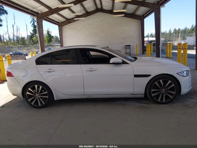 Aukcja sprzedaży 2017 Jaguar Xe 25t Prestige, vin: SAJAE4BGXHA947299, numer aukcji: 45426837