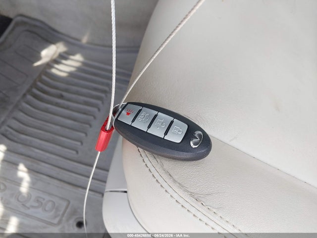 Продажа на аукционе авто 2014 Infiniti Q50 Premium, vin: JN1BV7AP7EM674132, номер лота: 45426850