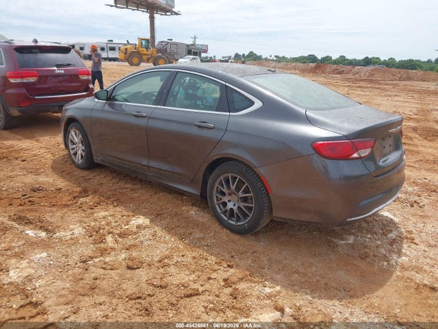 Chrysler 200 Limited 2015 1C3CCCAB0FN631031 Image 3