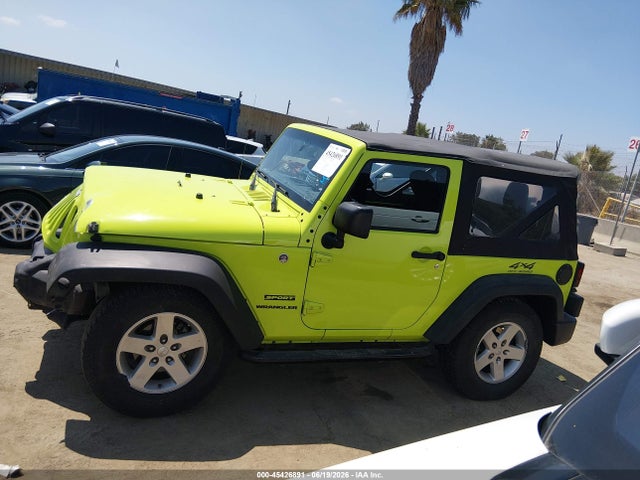 1C4AJWAG8GL310955 Jeep Wrangler Sport