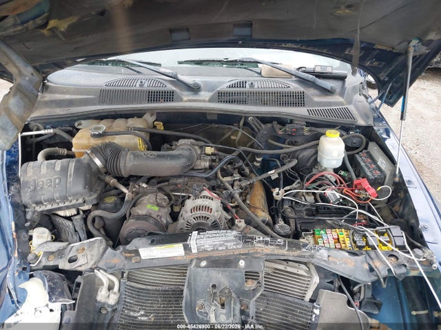 2004 Jeep Liberty Sport მანქანა იყიდება აუქციონზე, vin: 1J4GL48K24W111908, აუქციონის ნომერი: 45426900