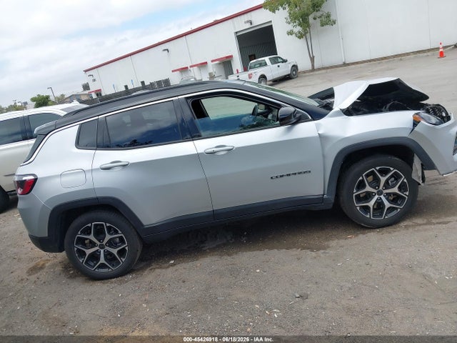 Jeep Compass Limited 4x4 2025 3C4NJDCN7ST526116 Image 4