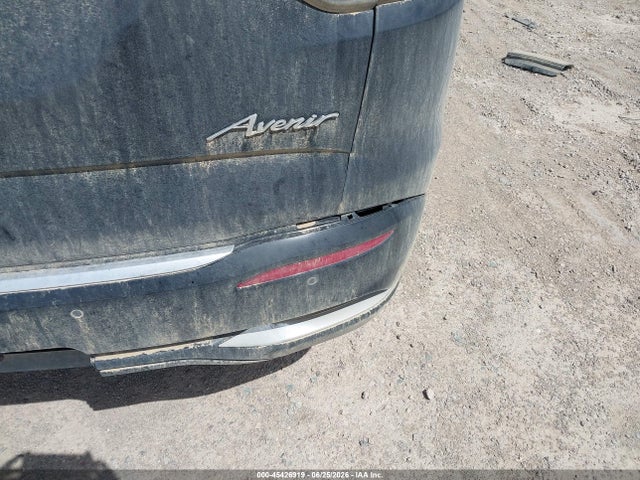 Продаж на аукціоні авто 2023 Buick Enclave Avenir Awd, vin: 5GAEVCKW1PJ164034, номер лоту: 45426919