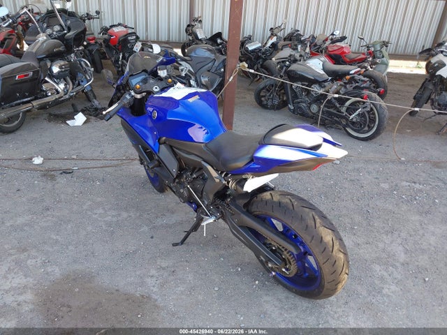 Yamaha Yzfr7 2022 JYARM38Y5NA000659 Image 3
