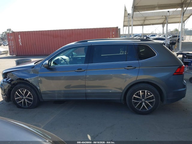 3VV3B7AX3KM153985 Volkswagen Tiguan 2.0t Se/2.0t Sel/2.0t Sel R-line/2.0t Sel R-line Black